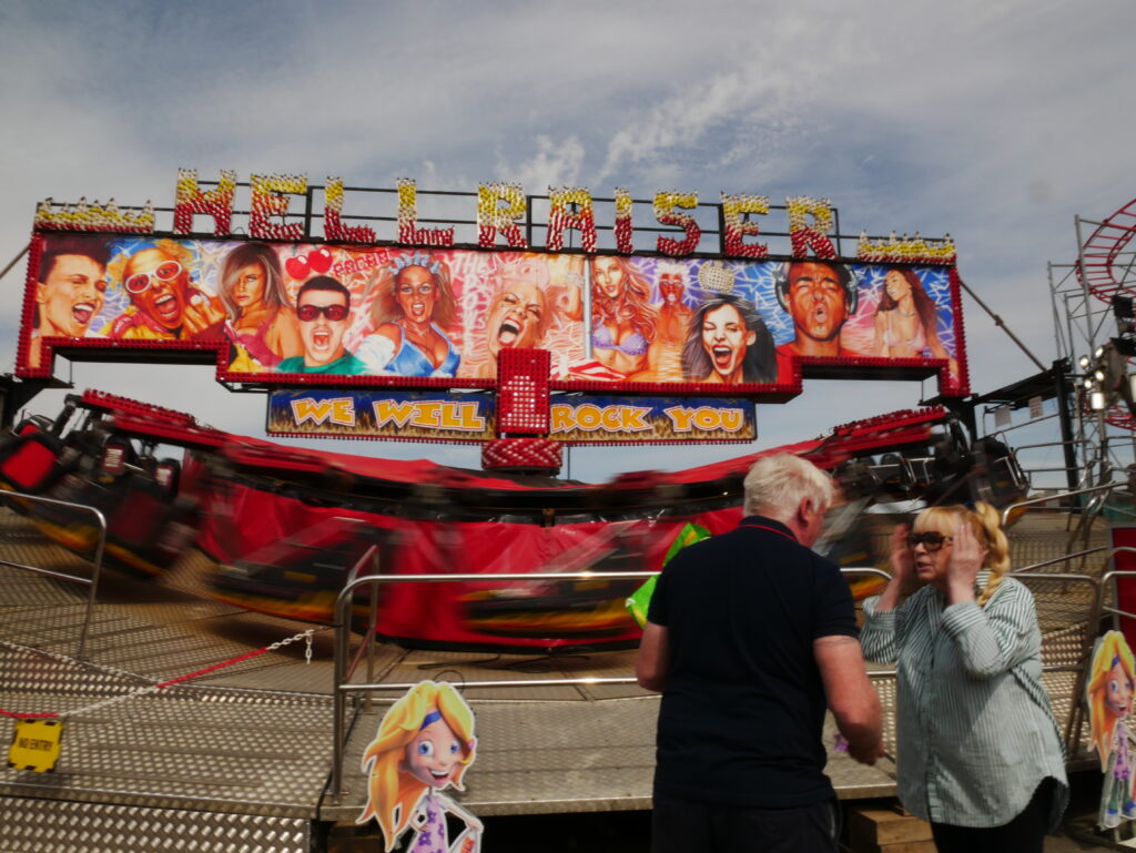 Slow shutter street photography - Barry Island - Panasonic GX80