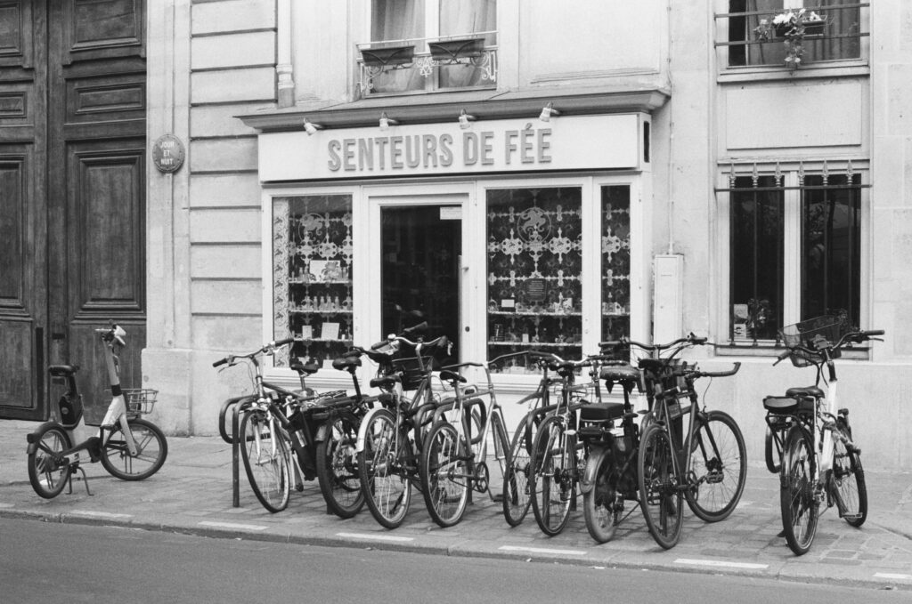 Senteurs de Fée, Paris